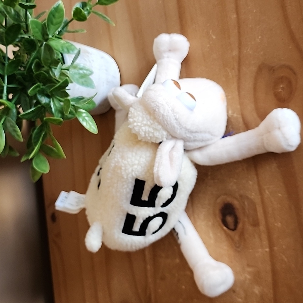 #55 SERTA counting Sleep Sheep New with Tag
